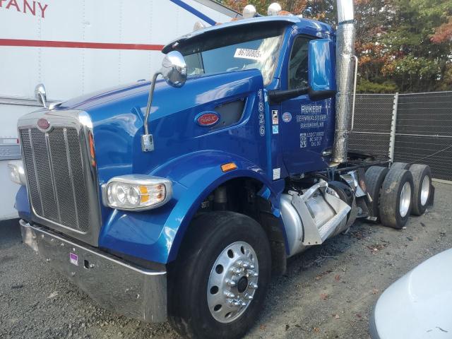 Peterbilt 567 Image 10