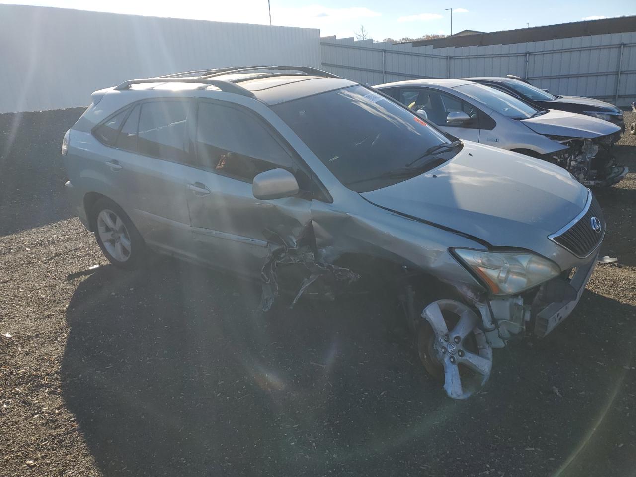 Lexus RX 330 Image 6