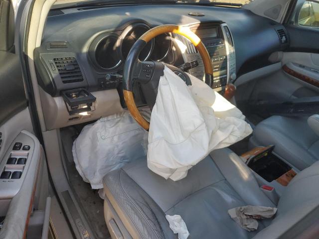 Lexus RX 330 Image 2