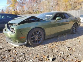  Salvage Dodge Challenger