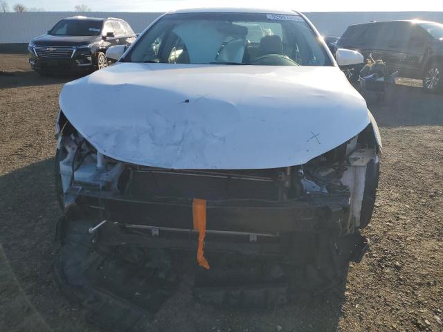 Toyota Camry Hybrid Image 5