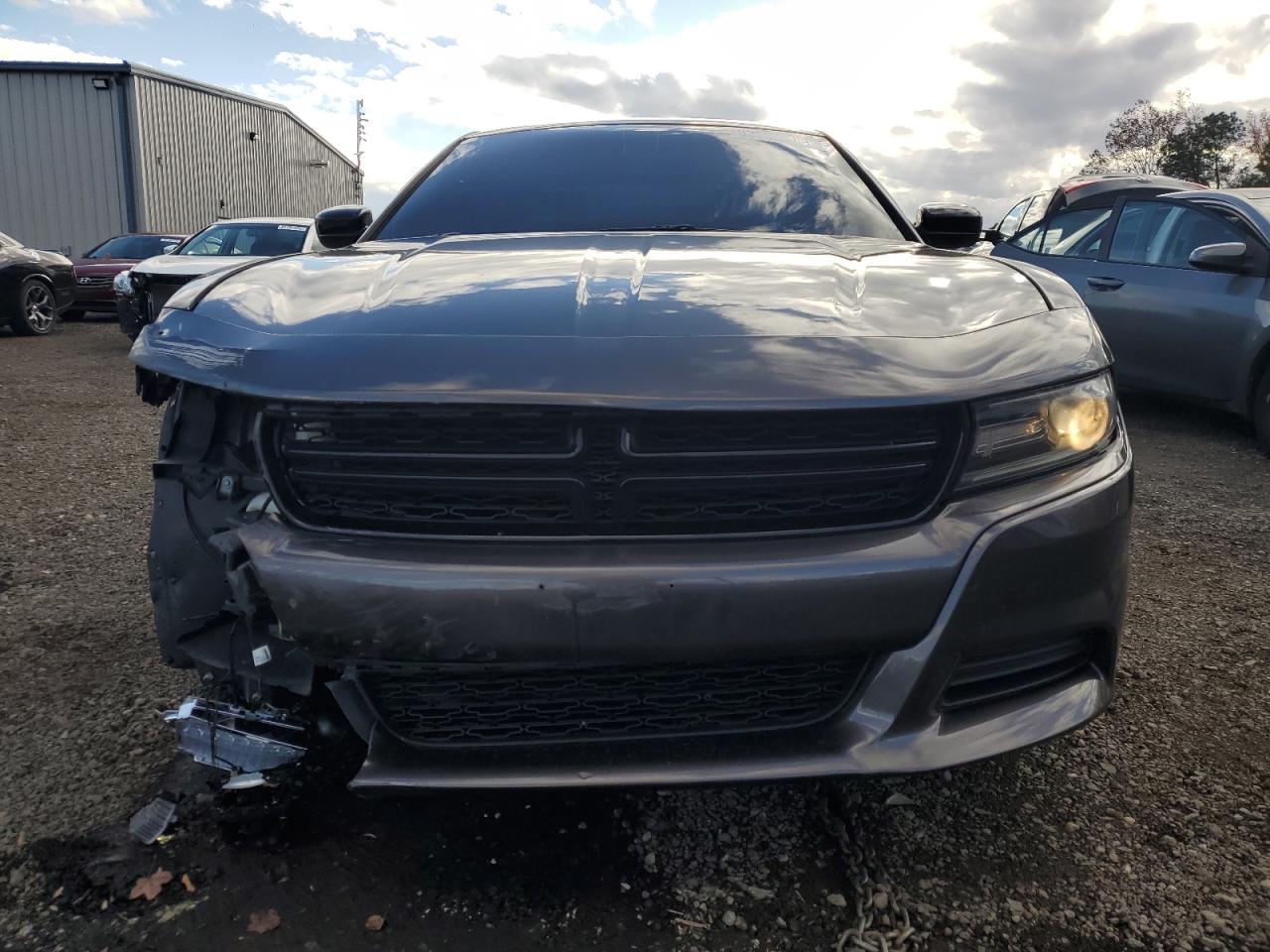 Dodge Charger Sxt Image 6