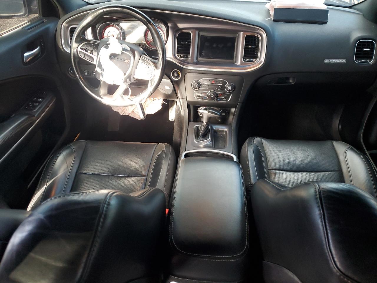 Dodge Charger Sxt Image 8