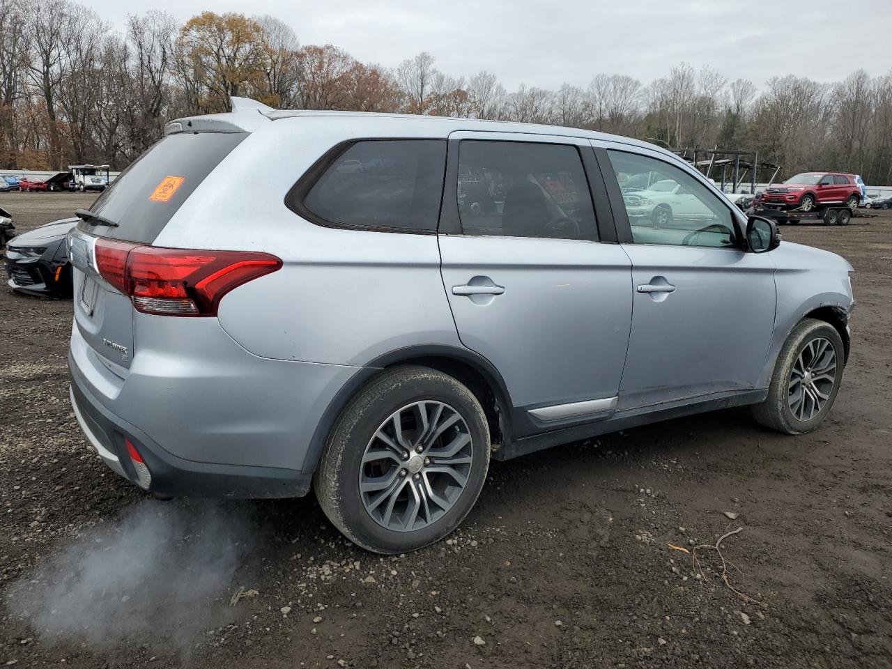 Mitsubishi Outlander Se Image 4
