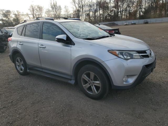 Toyota RAV4 Xle Image 12