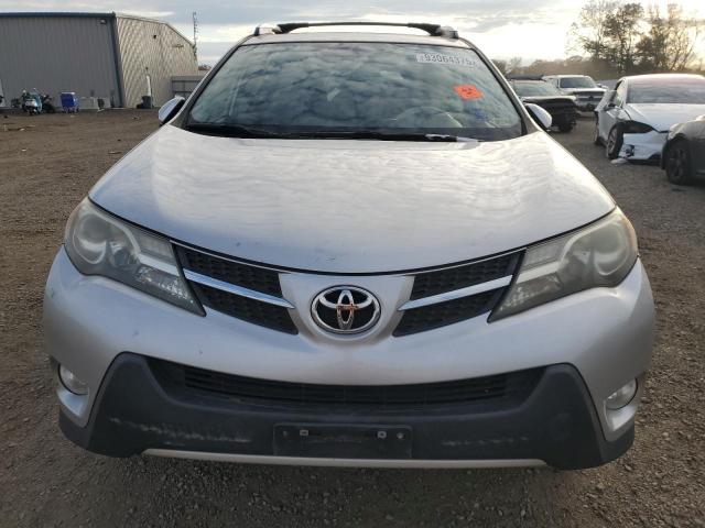 Toyota RAV4 Xle Image 10