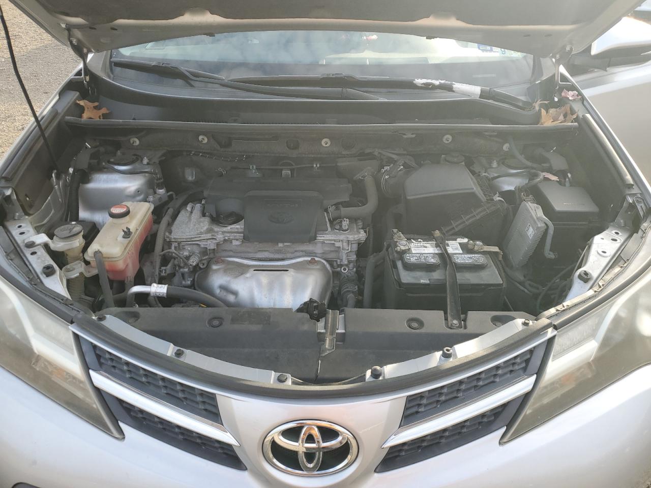 Toyota RAV4 Xle Image 5