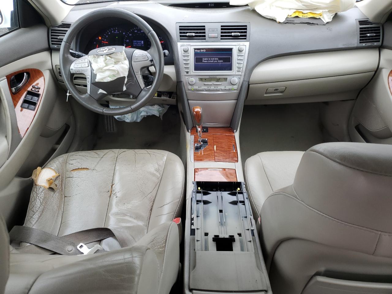 Toyota Camry Base Image 5