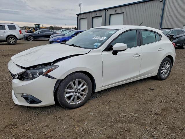  Salvage Mazda 3