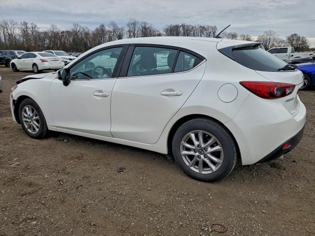 Mazda 3 Touring Image 10