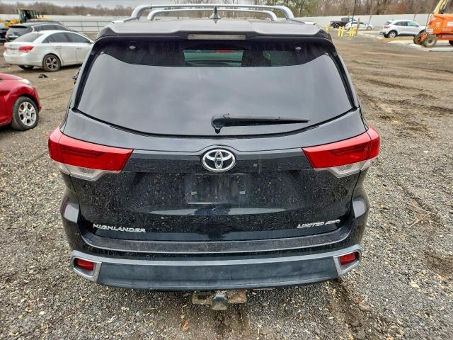 Toyota Highlander Limited Image 12