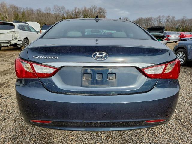 Hyundai SONATA Gls Image 9