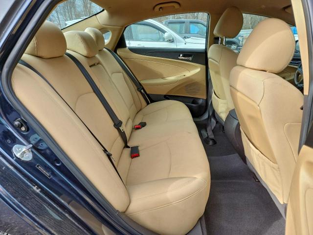 Hyundai SONATA Gls Image 7