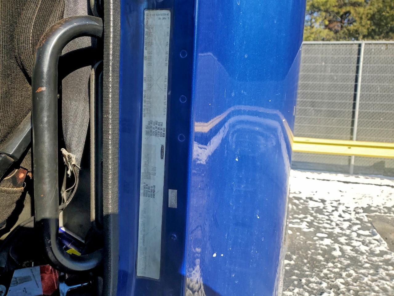 Freightliner Columbia 1 Columbia Image 6