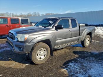  Salvage Toyota Tacoma