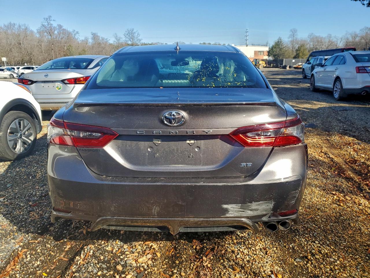 Toyota Camry Se Night Shade Image 2