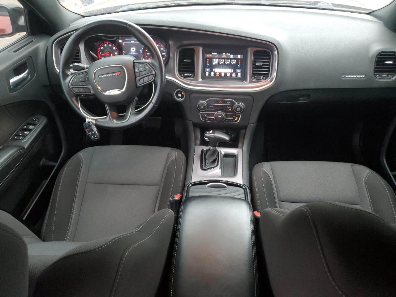 Dodge Charger Sxt Image 8