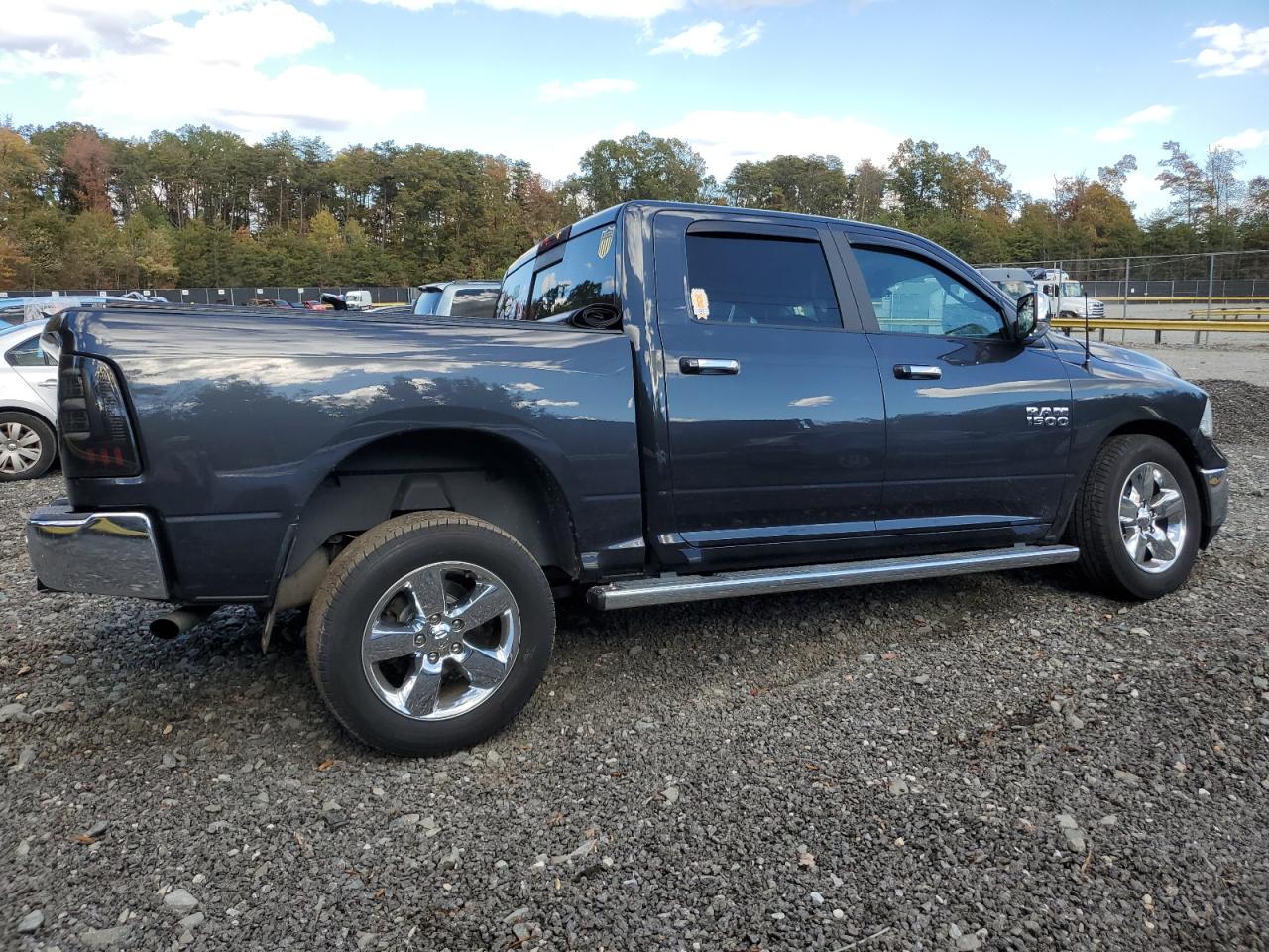 Ram 1500 Slt Image 5