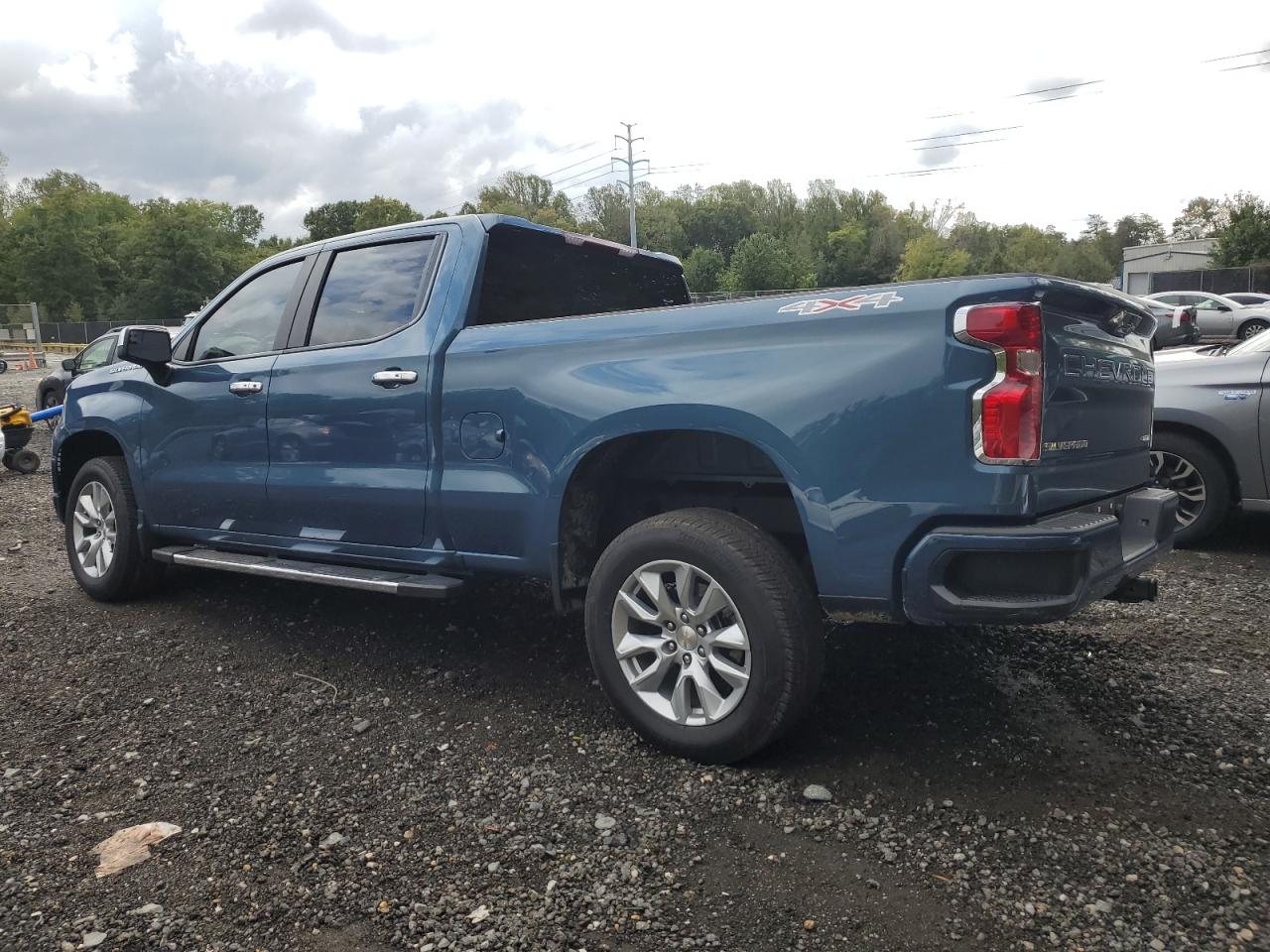 Chevrolet Silverado K1500 Custom Image 8