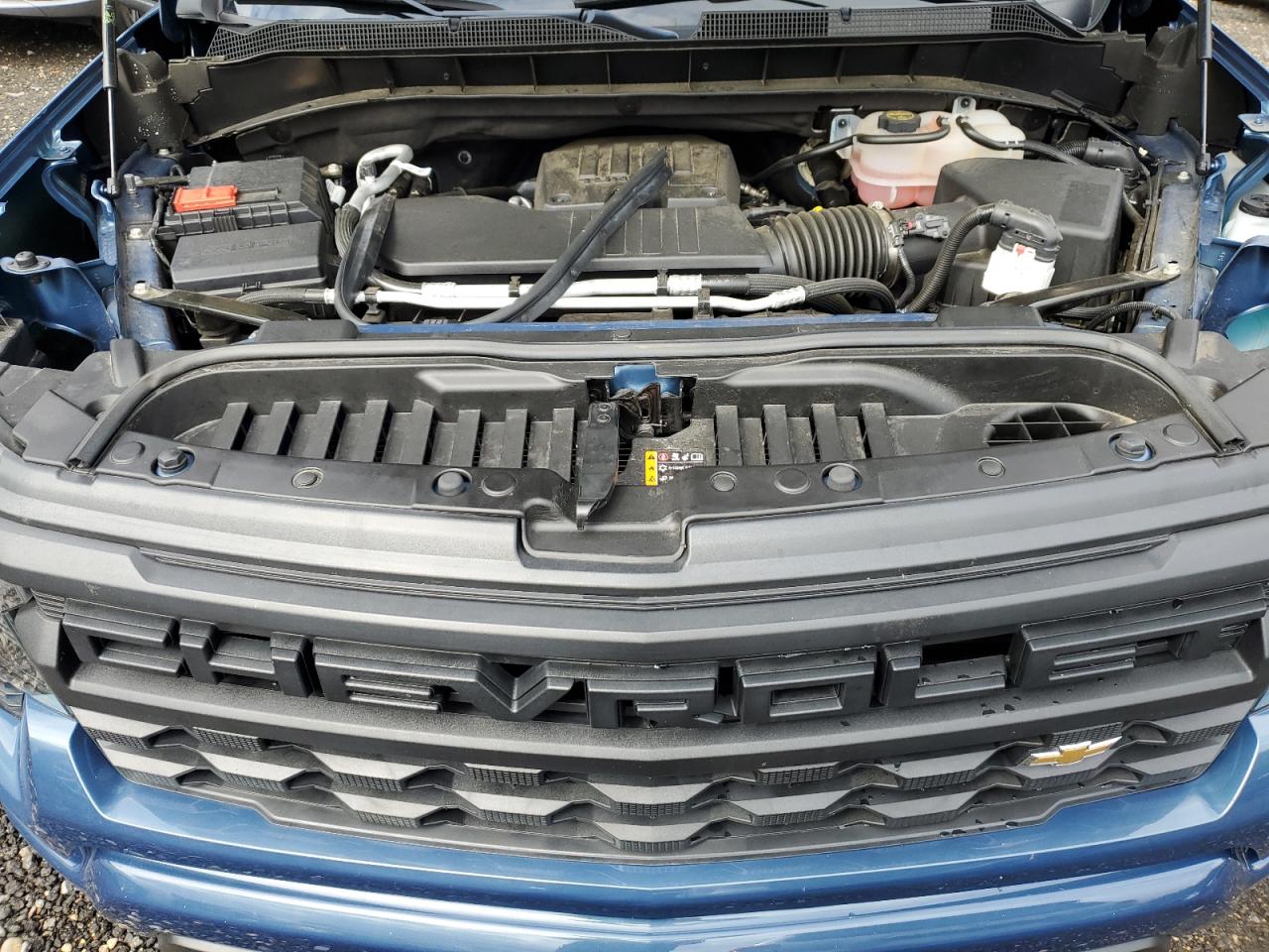 Chevrolet Silverado K1500 Custom Image 12