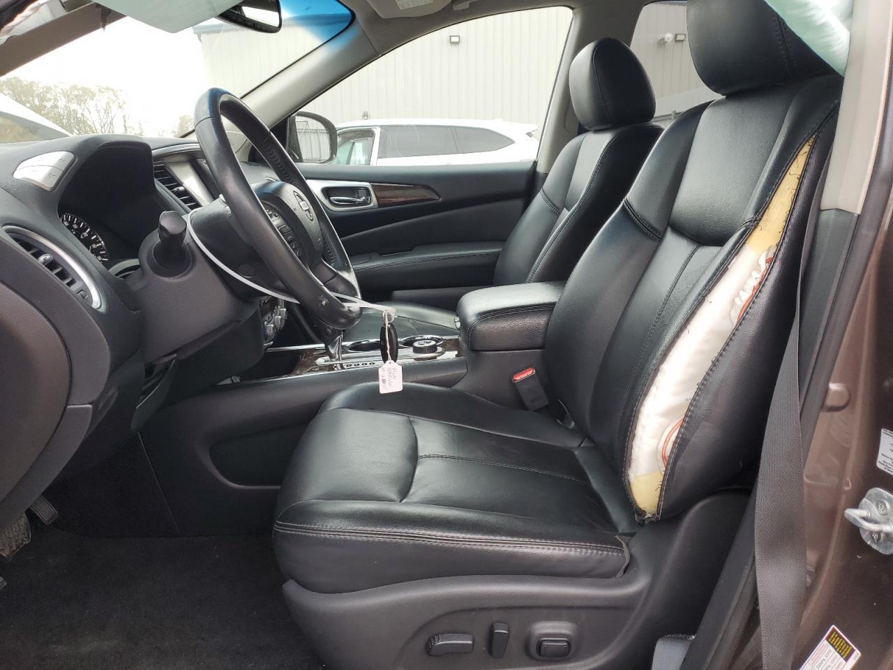 Nissan Pathfinder S Image 11