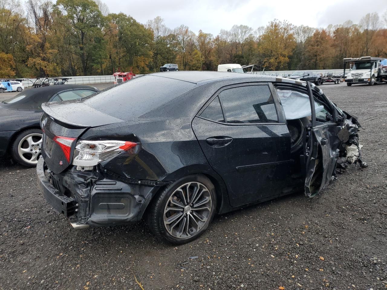 Toyota Corolla L Image 5