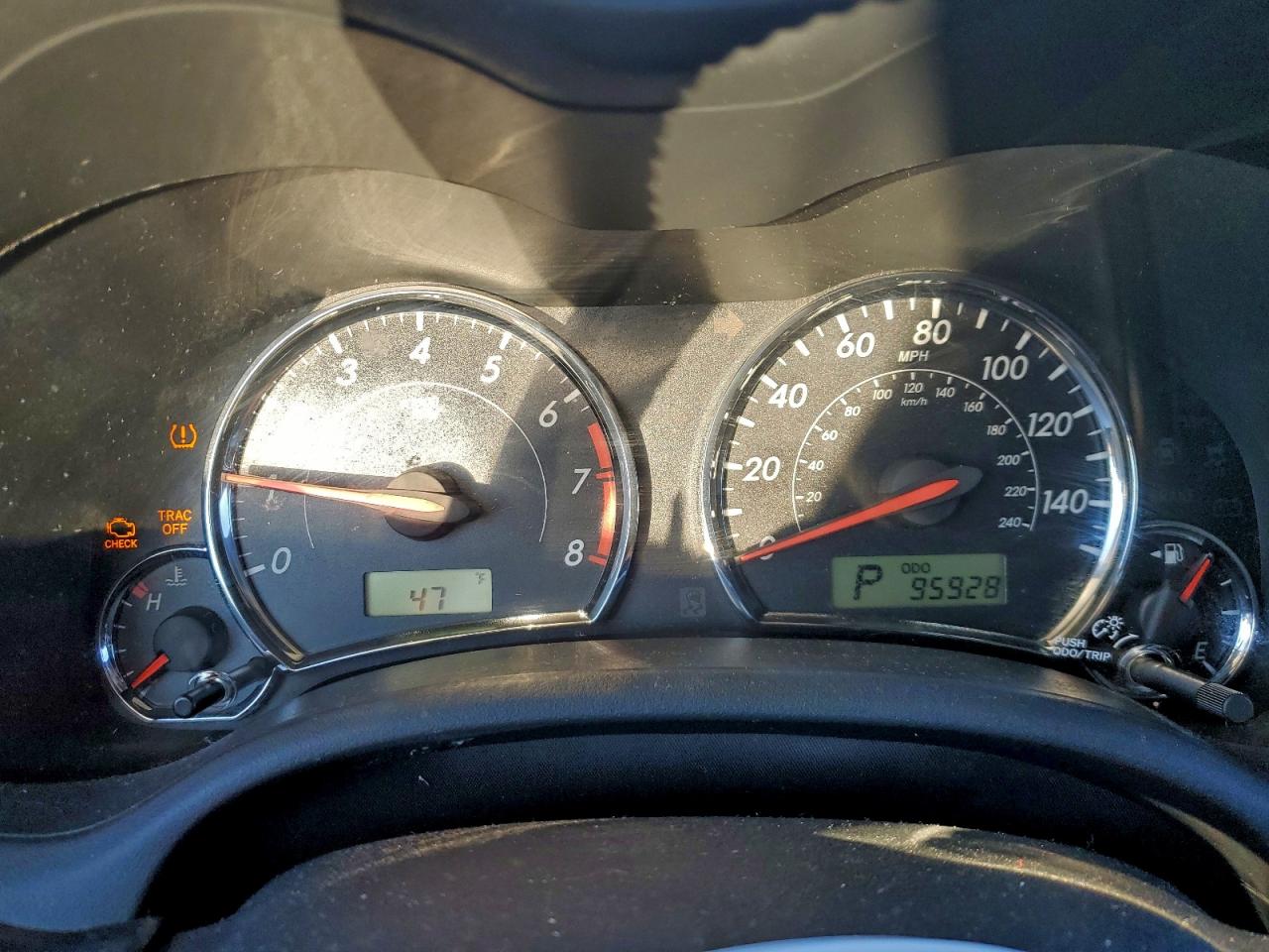 Toyota Corolla Base Image 6