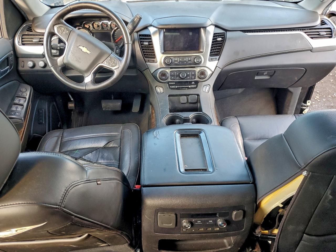 Chevrolet Tahoe K1500 Lt Image 3