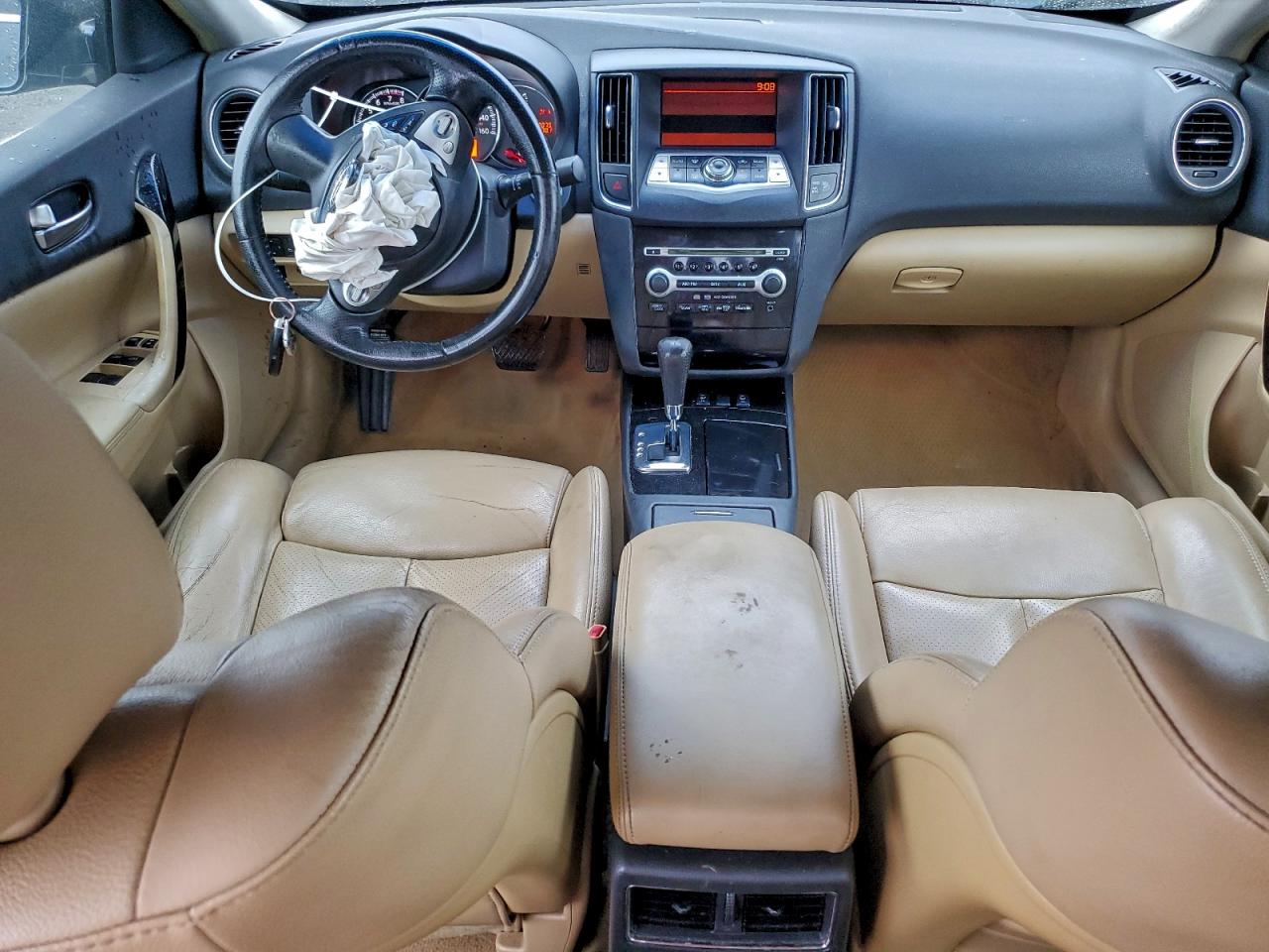 Nissan Maxima S Image 11