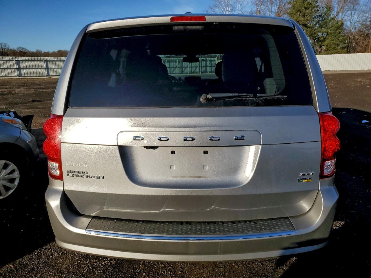 Dodge Caravan Sxt Image 4