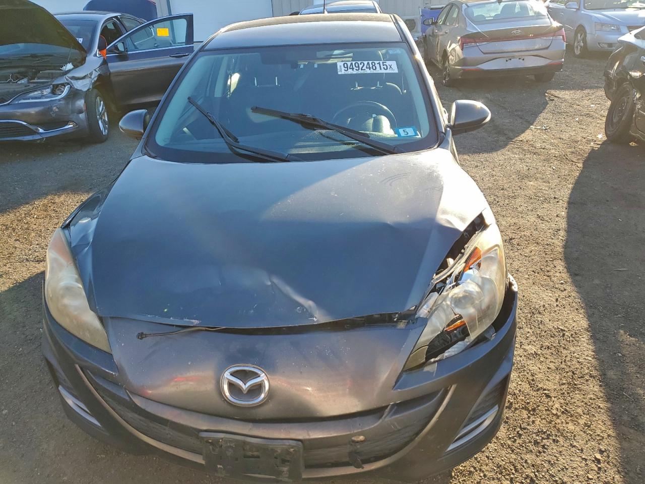 Mazda Mazda3 S Image 4