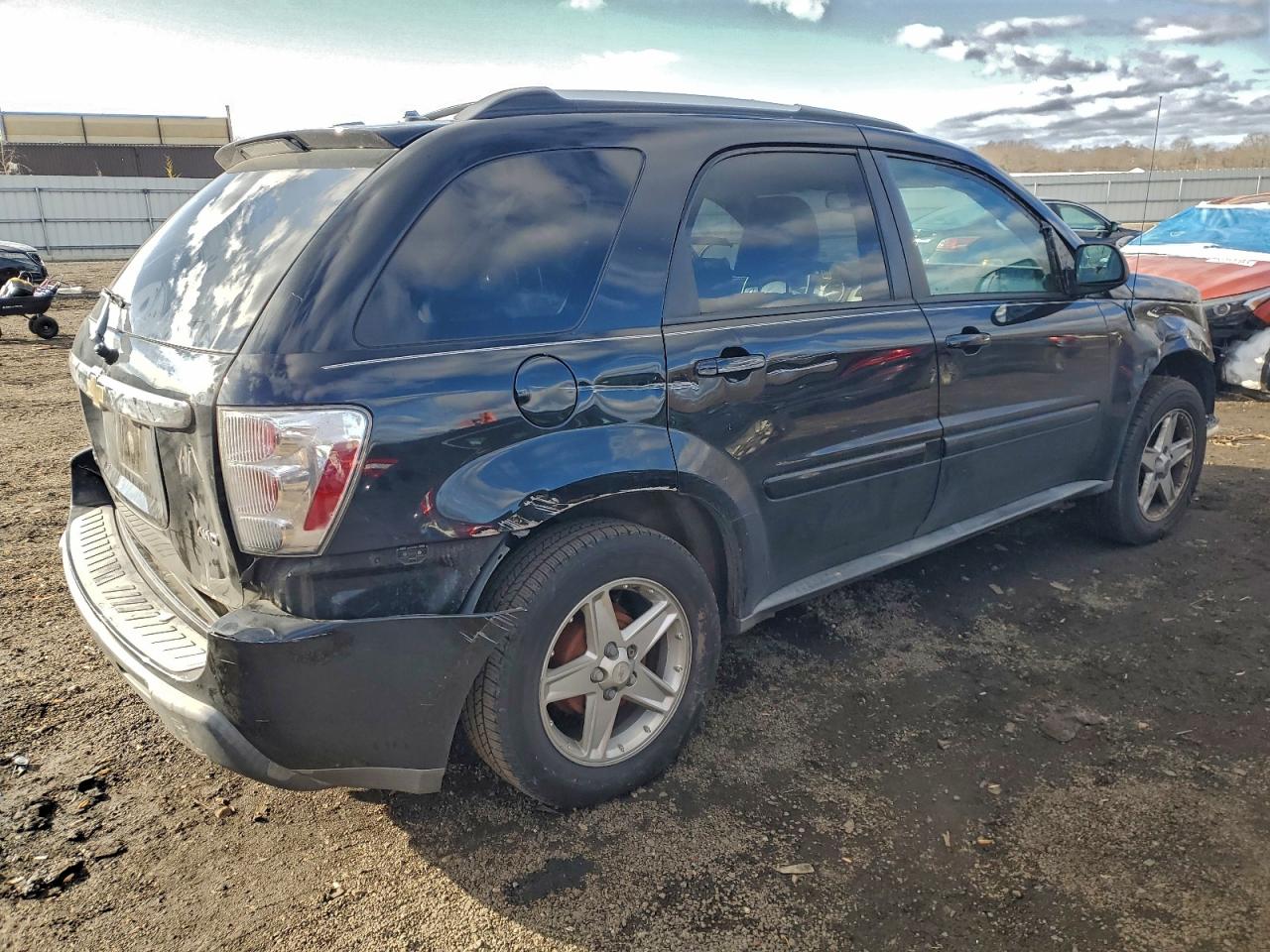 Chevrolet Equinox Lt Image 6