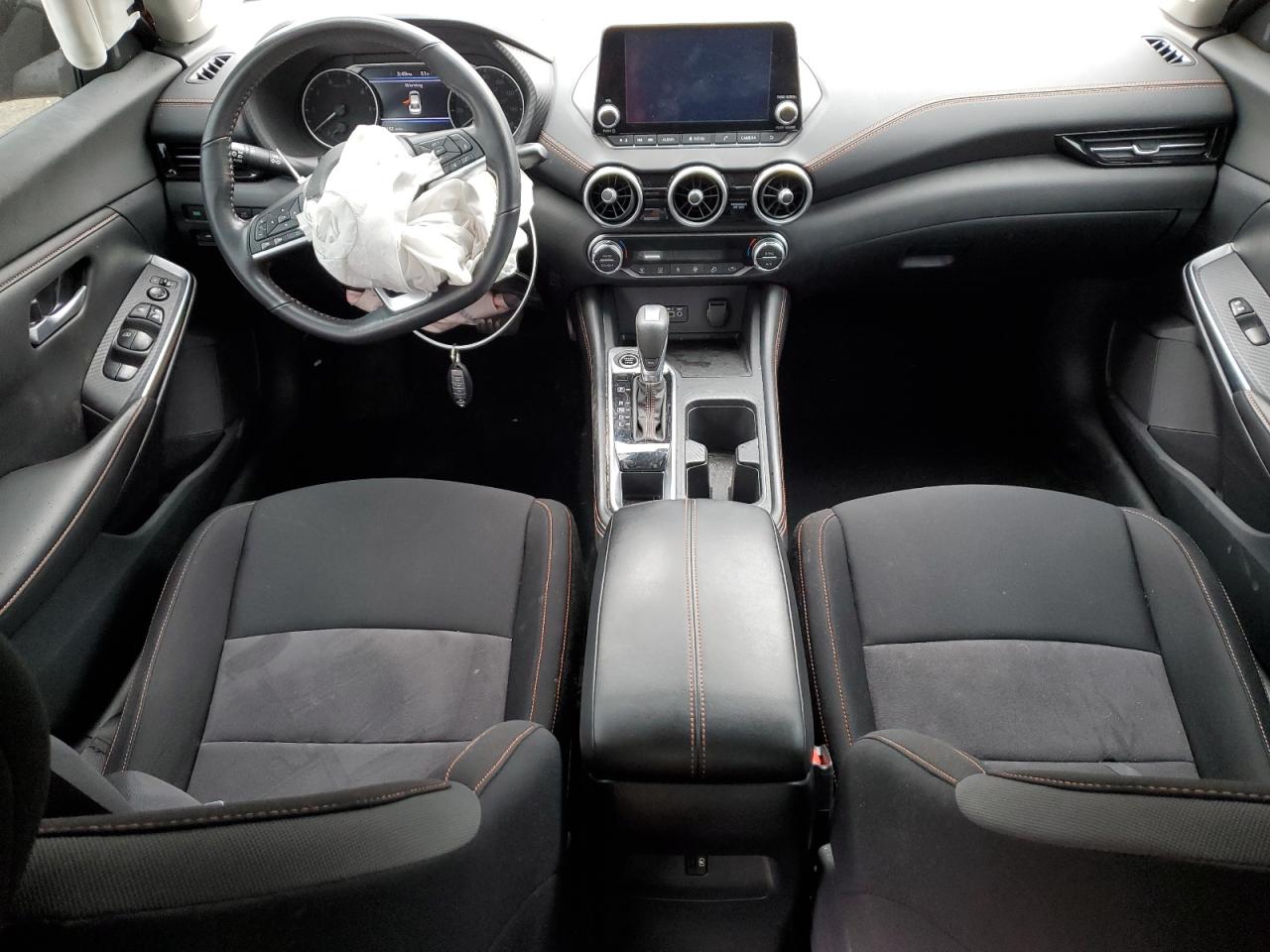 Nissan Sentra Sr Image 9