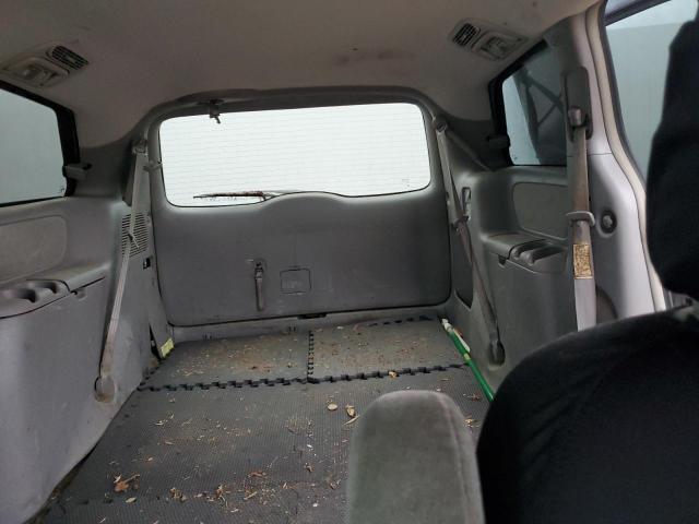 Toyota Sienna Ce Image 7