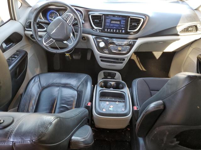 Chrysler Pacifica Touring L Image 8
