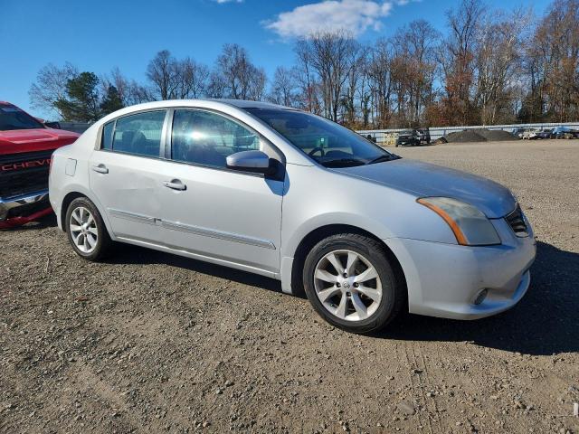 Nissan Sentra 2.0 Image 3