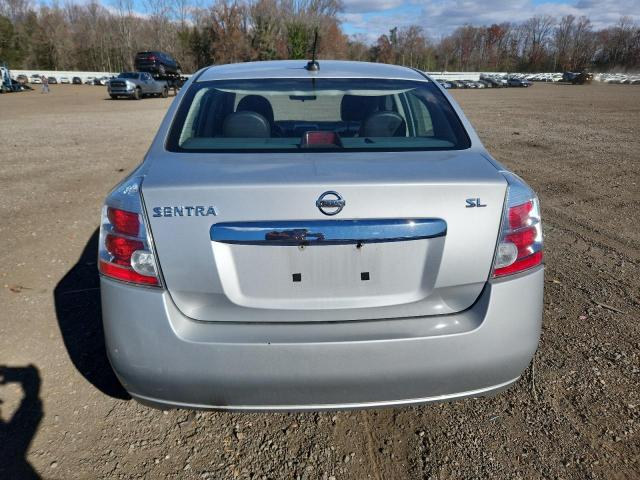 Nissan Sentra 2.0 Image 12