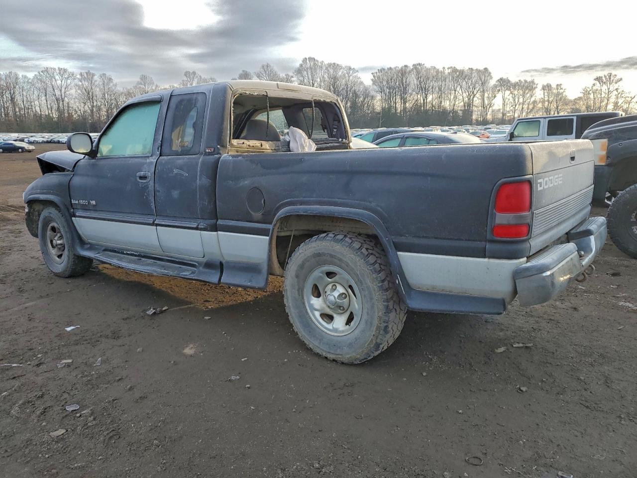 Dodge Ram 1500 Image 9