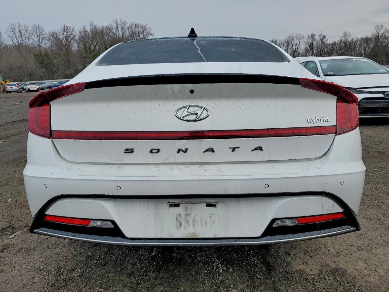 Hyundai SONATA Hybrid Image 8