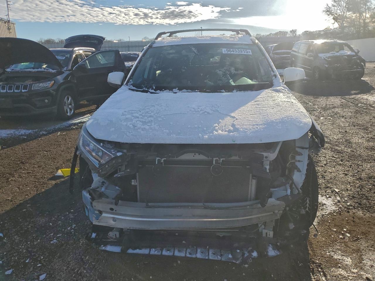 Toyota RAV4 Xle Image 10