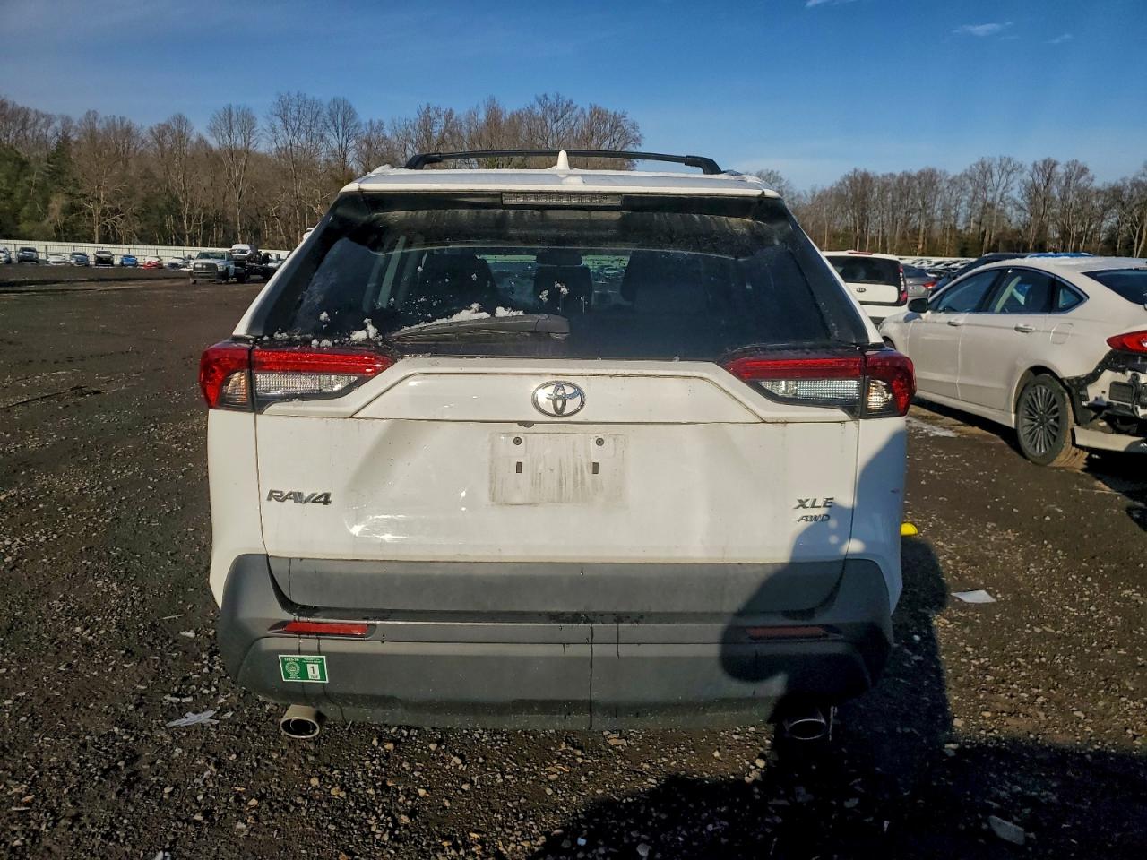 Toyota RAV4 Xle Image 5