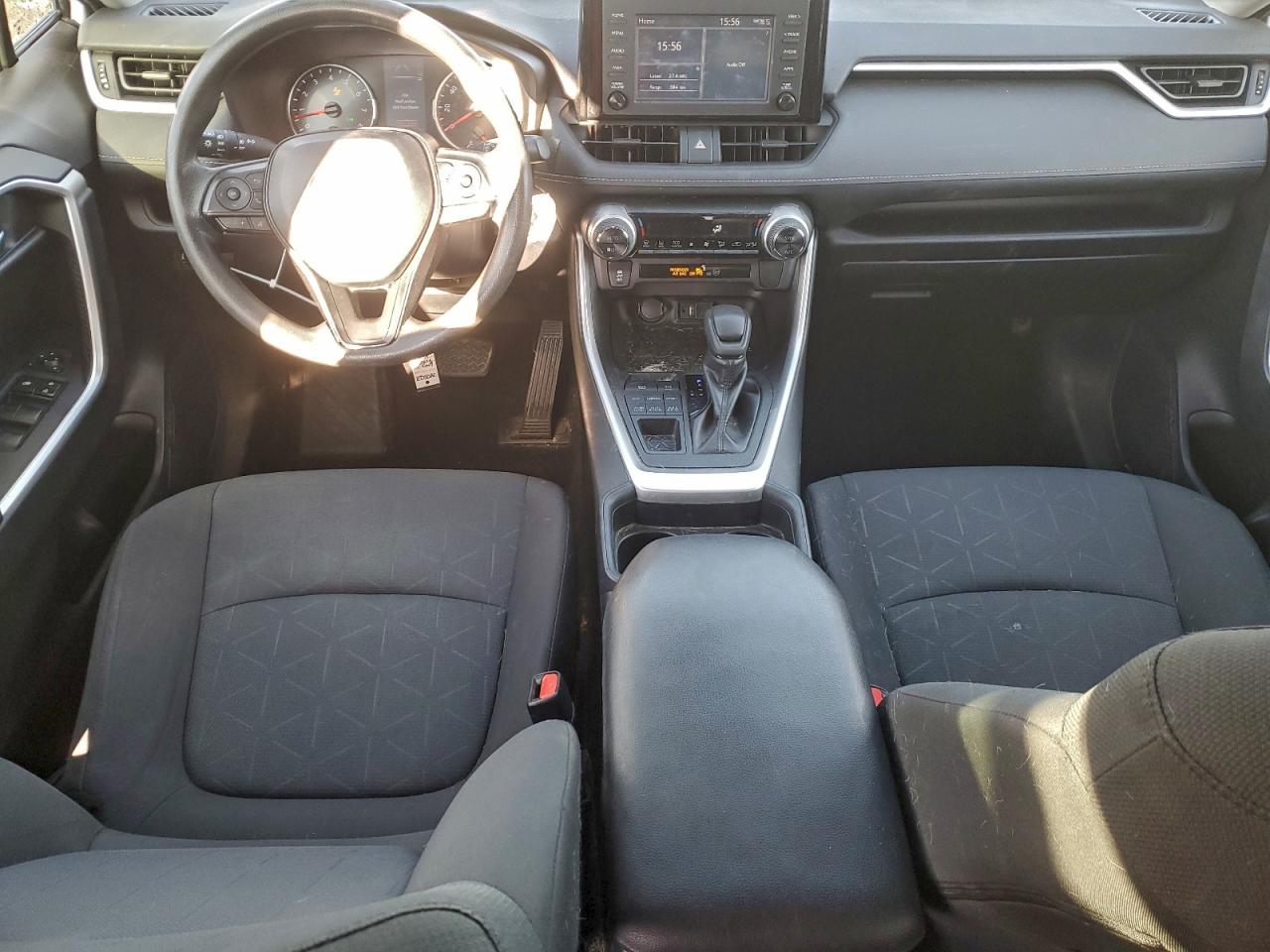 Toyota RAV4 Xle Image 12