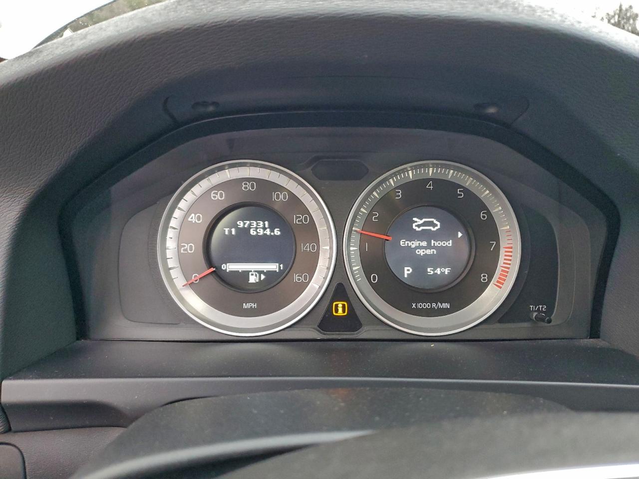 Volvo S60 T5 Image 2