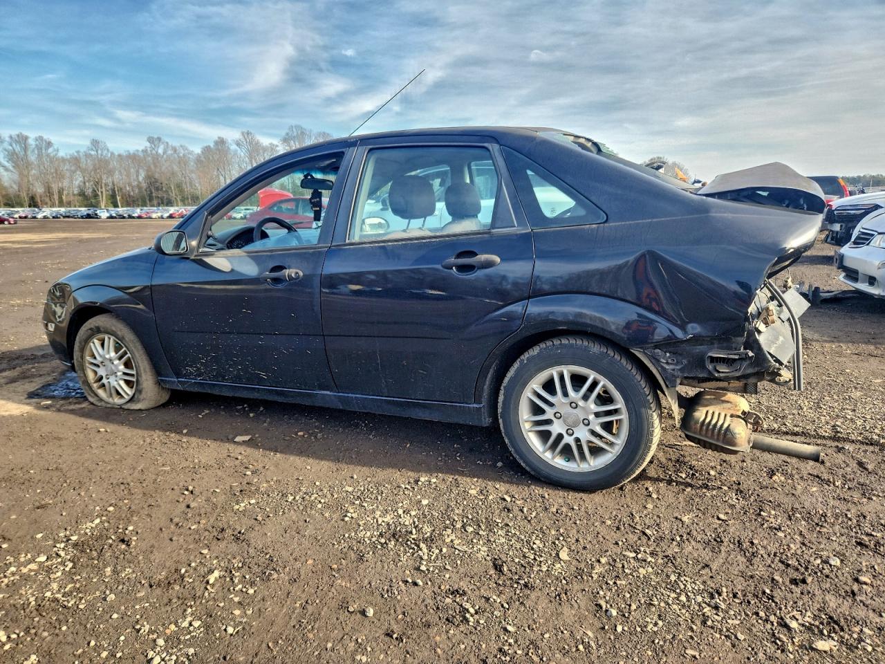 Ford Focus Zx4 Image 11