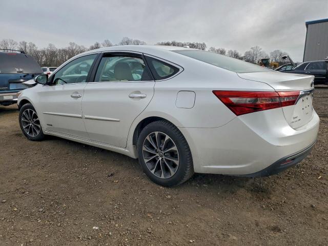 Toyota Avalon Hybrid Image 11