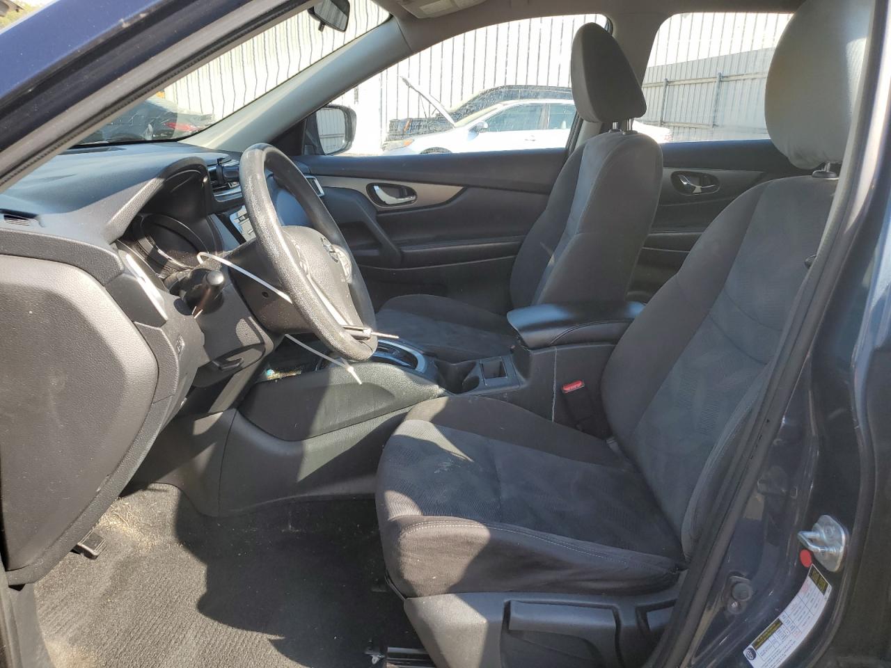 Nissan Rogue S Image 10