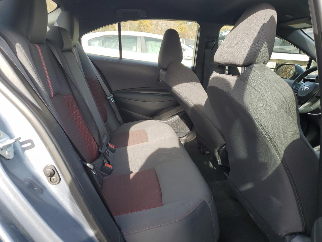 Toyota Corolla Se Image 7