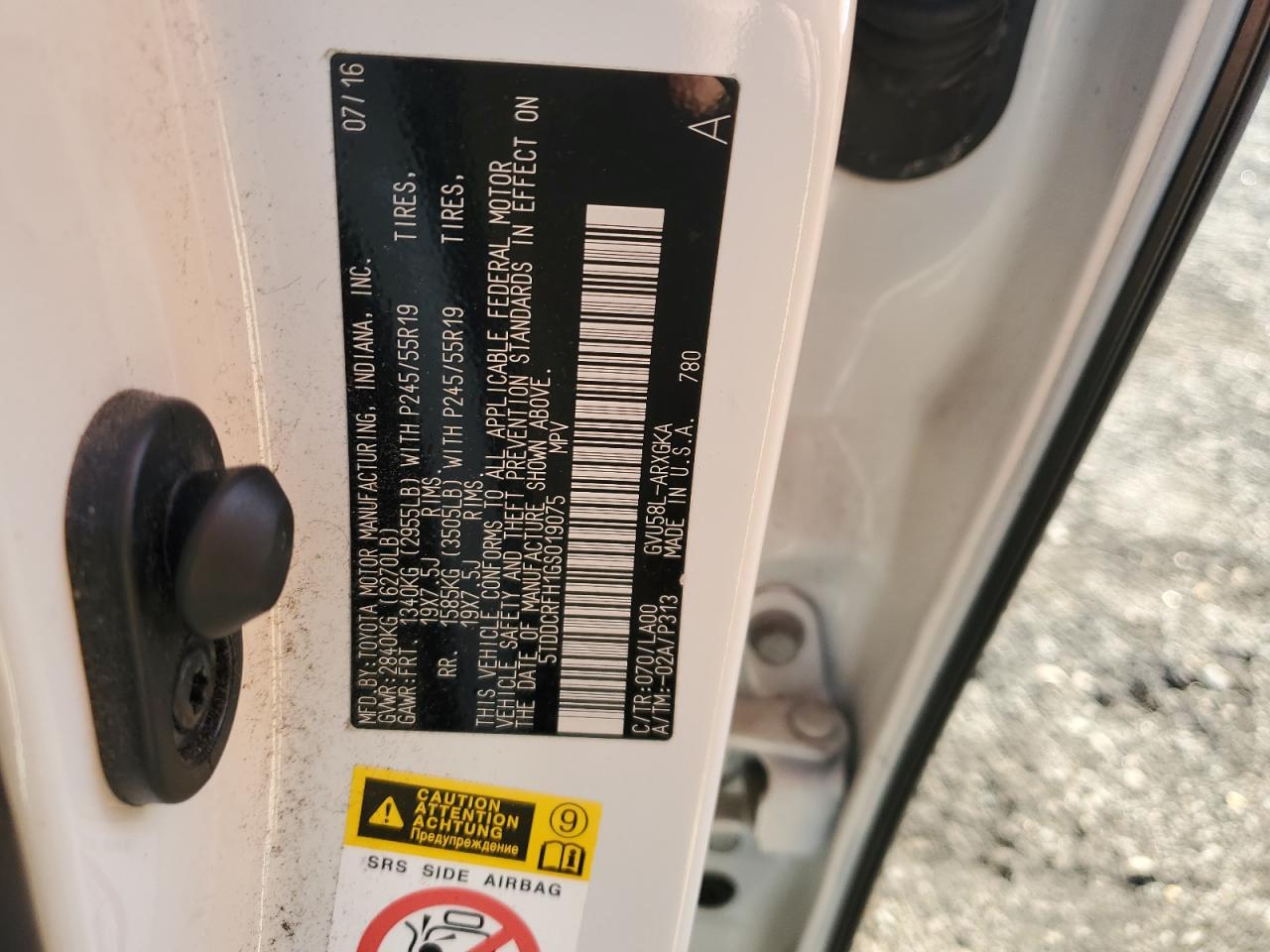 Toyota Highlander Hybrid Limited Image 13