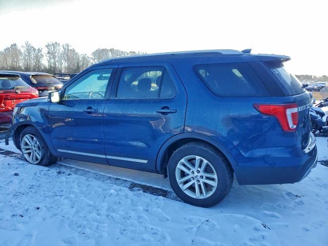 Ford Explorer Xlt Image 2