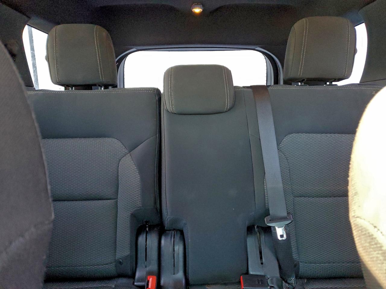 Ford Explorer Xlt Image 8